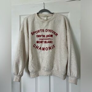 H&M oversized sporty French sweatshirt — perfect for summer!